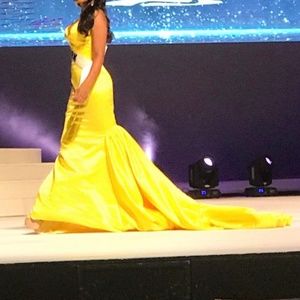 Yellow Fernando Wong